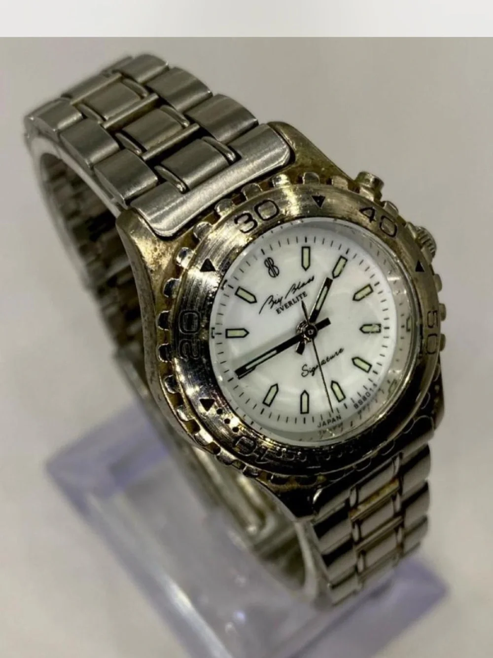 *** Bill Blass  ^^^ Designer *** Silver-Tone “ Japan movement “ Watch *^*